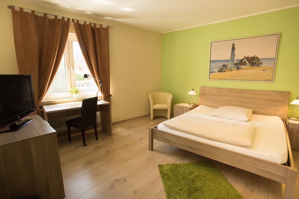 Stadthotel Juelich - Hotelwohnungen Zewnętrze zdjęcie
